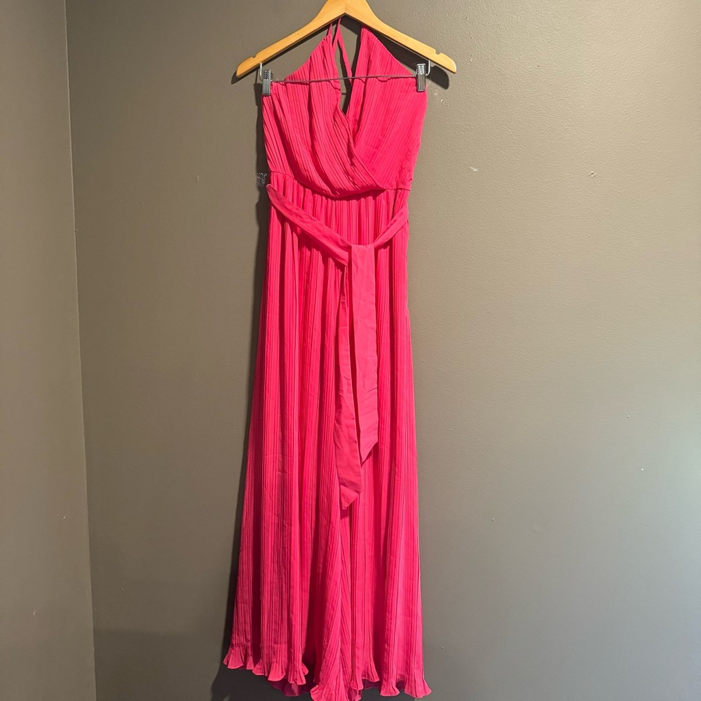 Beyond Words Barbiecore Pleated Jumpsuit Size Small